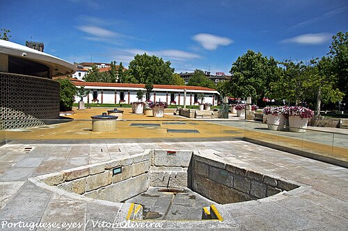 Fonte do Povo — natural hot spring